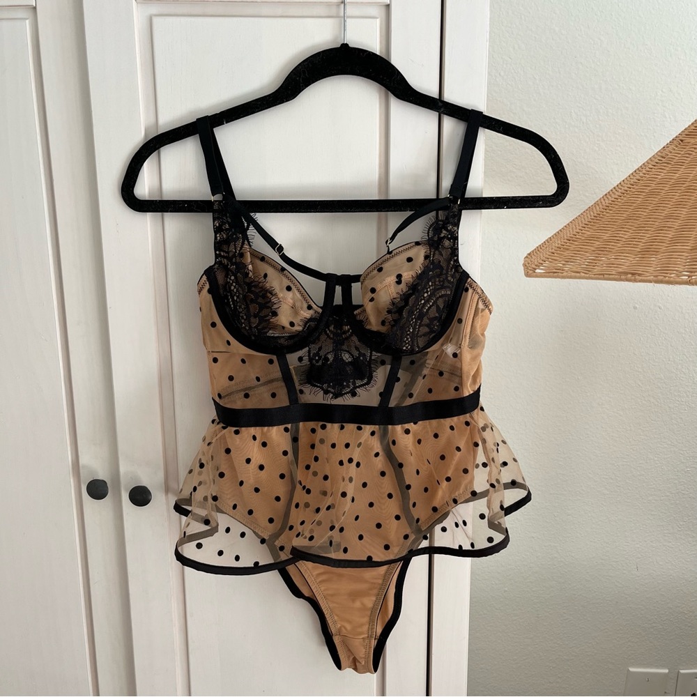 REGALIA 32C Lexi Dotty Peplum Lace Polka Dot Body Suit Lingerie Romper